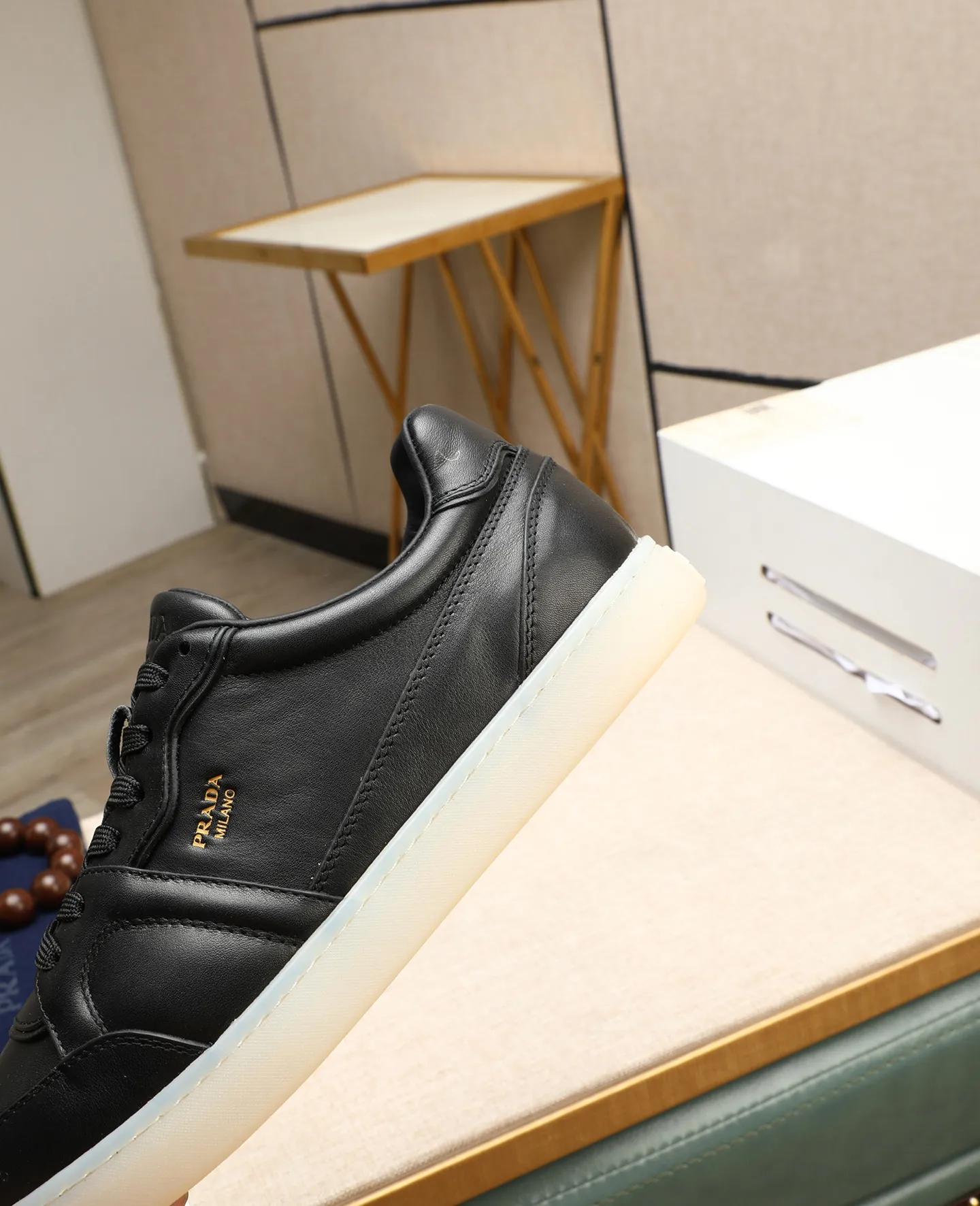 Men's shoes 💰580 🌹🌹[PRADA—Prada] 2025 latest model 🙈original replica! 👟👟👟Available here. The workmanship is top-notch. The upper is made from Italy. 🇮🇹Imported first-layer cowhide. ❗️Breathable genuine leather lining @Suitable for travel. The original version has an enlarged engraved sole, making it suitable for all kinds of travels, showing low-key luxury. Let quality speak for itself. Color: Size: 38-45